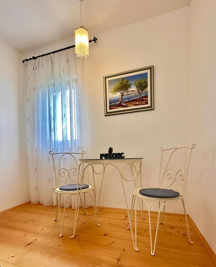 Brajkovici  Haus Delmaヴィラ エクステリア 写真